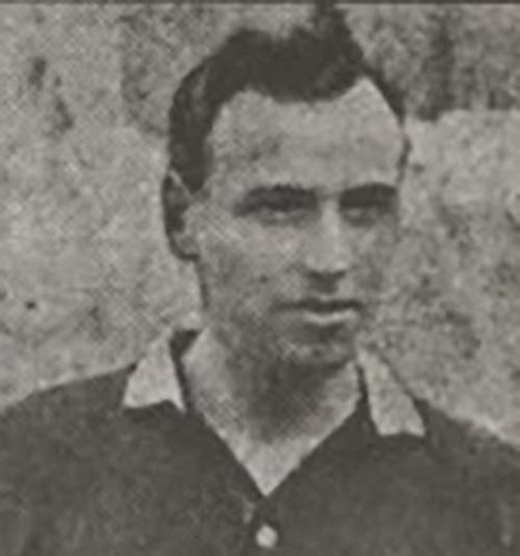 Thomas Gracie in his Hearts kit.