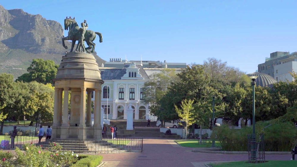 Cape Town memorial in the Company's garden
